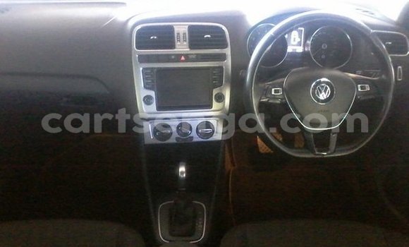 Acheter Occasion Voiture Volkswagen Polo Rouge à Ezulwini, Hhohho Acheter Occasion Voiture Volkswagen Polo Rouge à Ezulwini, Hhohho