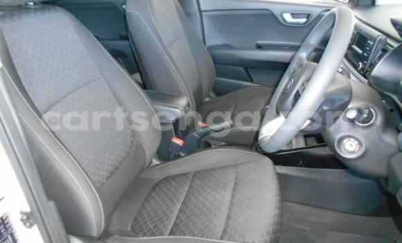Acheter Occasion Voiture Kia Rio Blanc à Ezulwini, Hhohho Acheter Occasion Voiture Kia Rio Blanc à Ezulwini, Hhohho