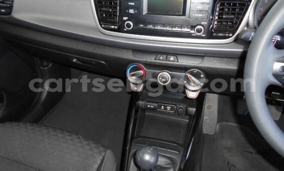 Acheter Occasion Voiture Kia Rio Blanc à Ezulwini, Hhohho Acheter Occasion Voiture Kia Rio Blanc à Ezulwini, Hhohho