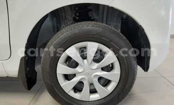 Acheter Occasion Voiture Toyota Avanza Blanc à Ezulwini, Hhohho Acheter Occasion Voiture Toyota Avanza Blanc à Ezulwini, Hhohho