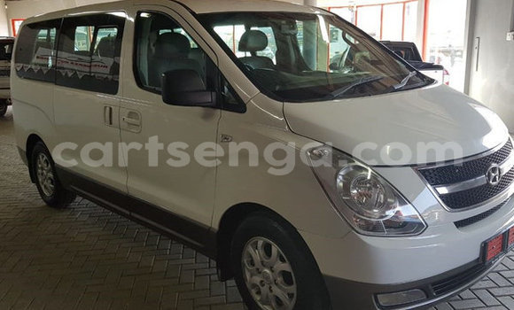 Acheter Occasion Voiture Hyundai H1 Blanc à Ezulwini, Hhohho Acheter Occasion Voiture Hyundai H1 Blanc à Ezulwini, Hhohho