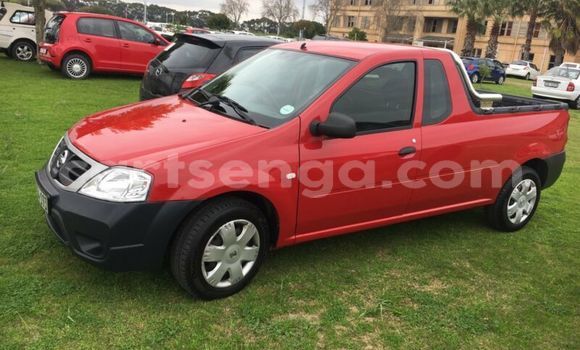 Nunua Ilio tumika Nissan NP 300 Red Gari ndani ya Ezulwini nchini Hhohho Nunua Ilio tumika Nissan NP 300 Red Gari ndani ya Ezulwini nchini Hhohho