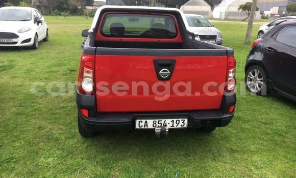 Nunua Ilio tumika Nissan NP 300 Red Gari ndani ya Ezulwini nchini Hhohho Nunua Ilio tumika Nissan NP 300 Red Gari ndani ya Ezulwini nchini Hhohho