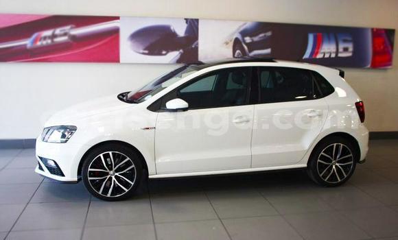 Nunua Ilio tumika Volkswagen Polo GTI White Gari ndani ya Manzini nchini Manzini Nunua Ilio tumika Volkswagen Polo GTI White Gari ndani ya Manzini nchini Manzini