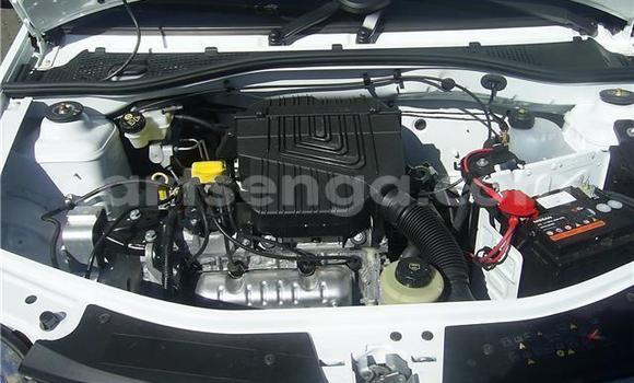 Nunua Ilio tumika Nissan NP 300 White Gari ndani ya Ezulwini nchini Hhohho Nunua Ilio tumika Nissan NP 300 White Gari ndani ya Ezulwini nchini Hhohho