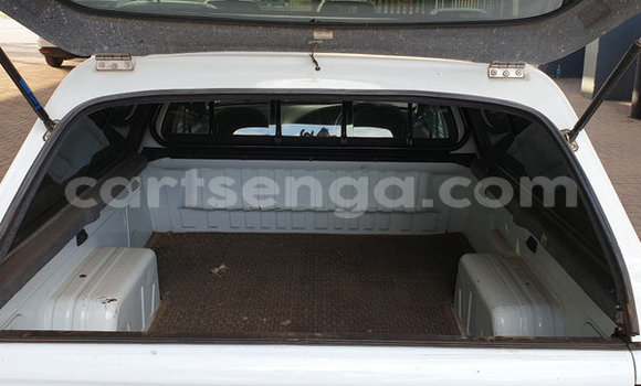 Nunua Ilio tumika Ford B-MAX White Gari ndani ya Hlatikulu nchini Wilaya ya Shiselweni Nunua Ilio tumika Ford B-MAX White Gari ndani ya Hlatikulu nchini Wilaya ya Shiselweni