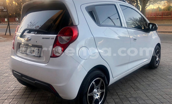 Buy Used Chevrolet Spark White Car in Big Bend in Lubombo District Buy Used Chevrolet Spark White Car in Big Bend in Lubombo District