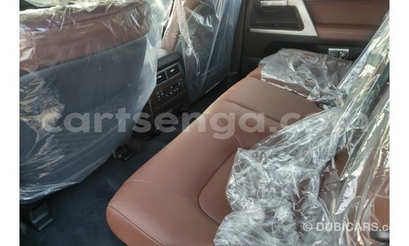 Nunua Imported Toyota Land Cruiser Black Gari ndani ya Import - Dubai nchini Hhohho Nunua Imported Toyota Land Cruiser Black Gari ndani ya Import - Dubai nchini Hhohho