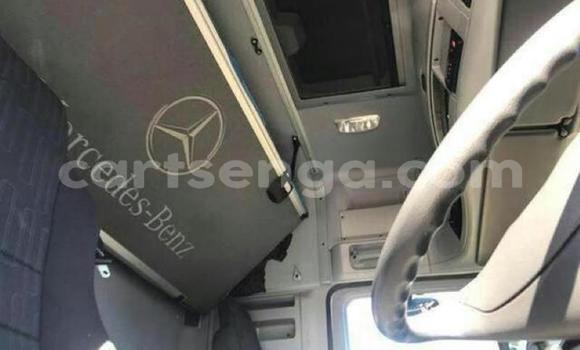 Acheter Occasion Utilitaire Mercedes‒Benz Arocs Blanc à Manzini, Manzini Acheter Occasion Utilitaire Mercedes‒Benz Arocs Blanc à Manzini, Manzini