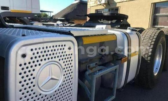 Acheter Occasion Utilitaire Mercedes‒Benz Arocs Blanc à Manzini, Manzini Acheter Occasion Utilitaire Mercedes‒Benz Arocs Blanc à Manzini, Manzini